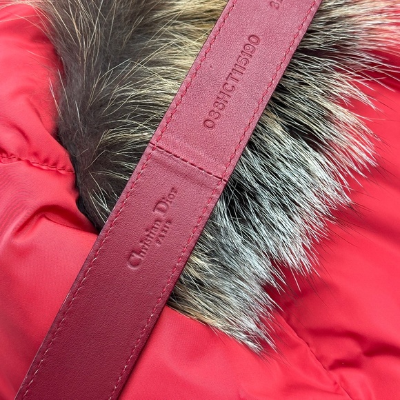 Christian Dior Quilted Renard Trimmed Gilet Womens SZ FR 40 - Picture 9 of 16